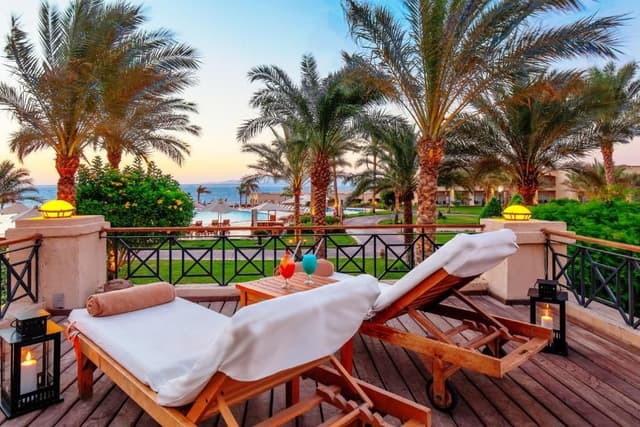 Cleopatra Luxury Sharm El Sheikh