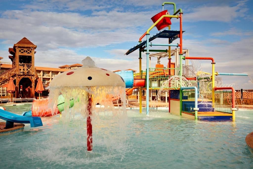 Coral Sea Beach Resort & Aqua Park