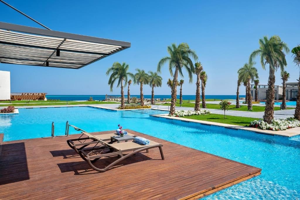 Rixos Premium Magawish Suites & Villas
